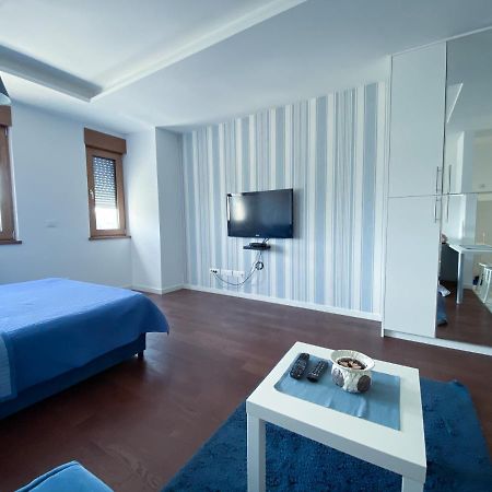 Apartment Azzurro Lux Belgrade Exterior photo